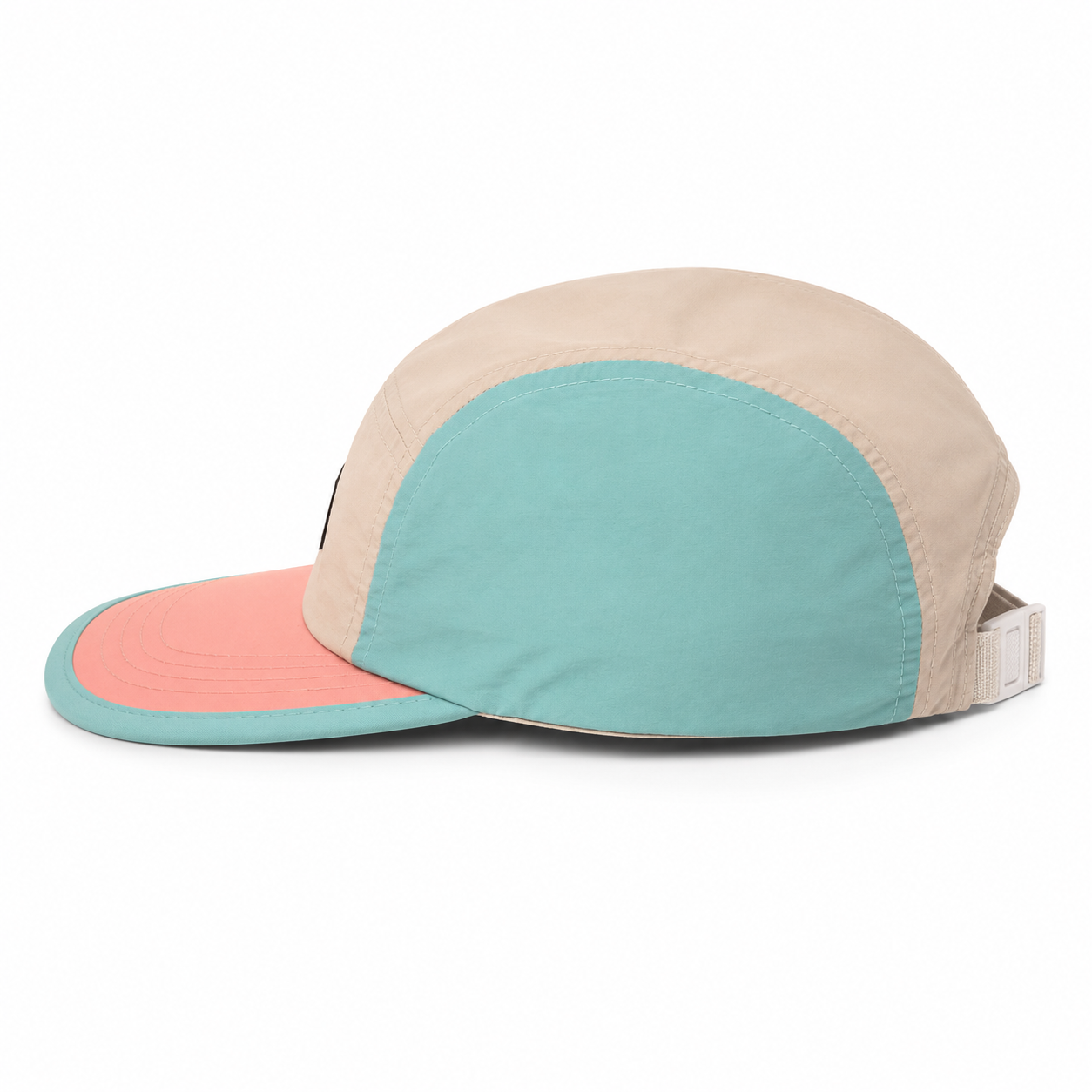 CHK IN. Horizon Cap